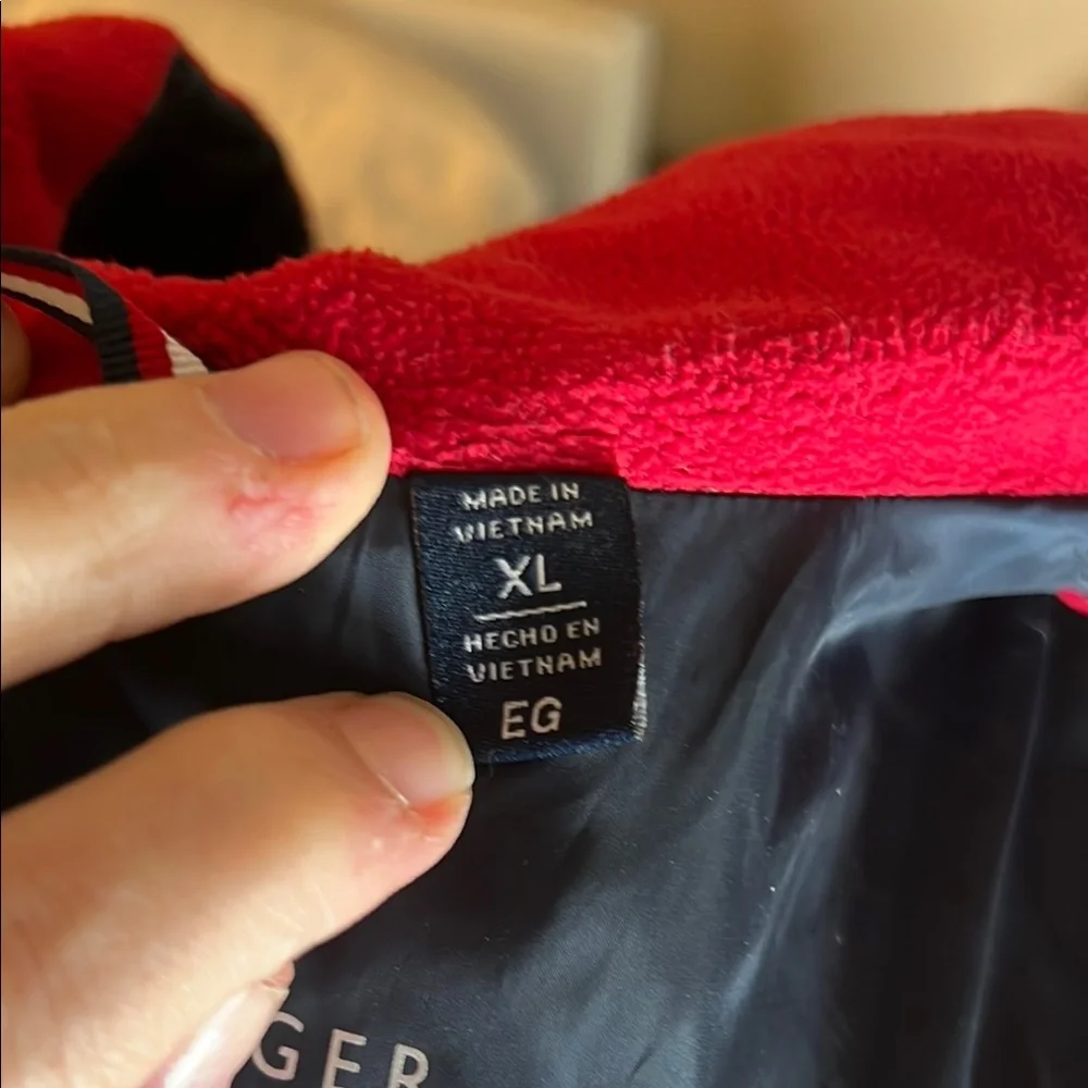 Tommy Hilfiger Women’s Blue & Red Puffer Jacket Size XL - Picture 4 of 11